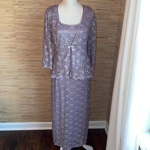 R & M Richard’s size 8 formal dress & jacket purple lavender new without tags.